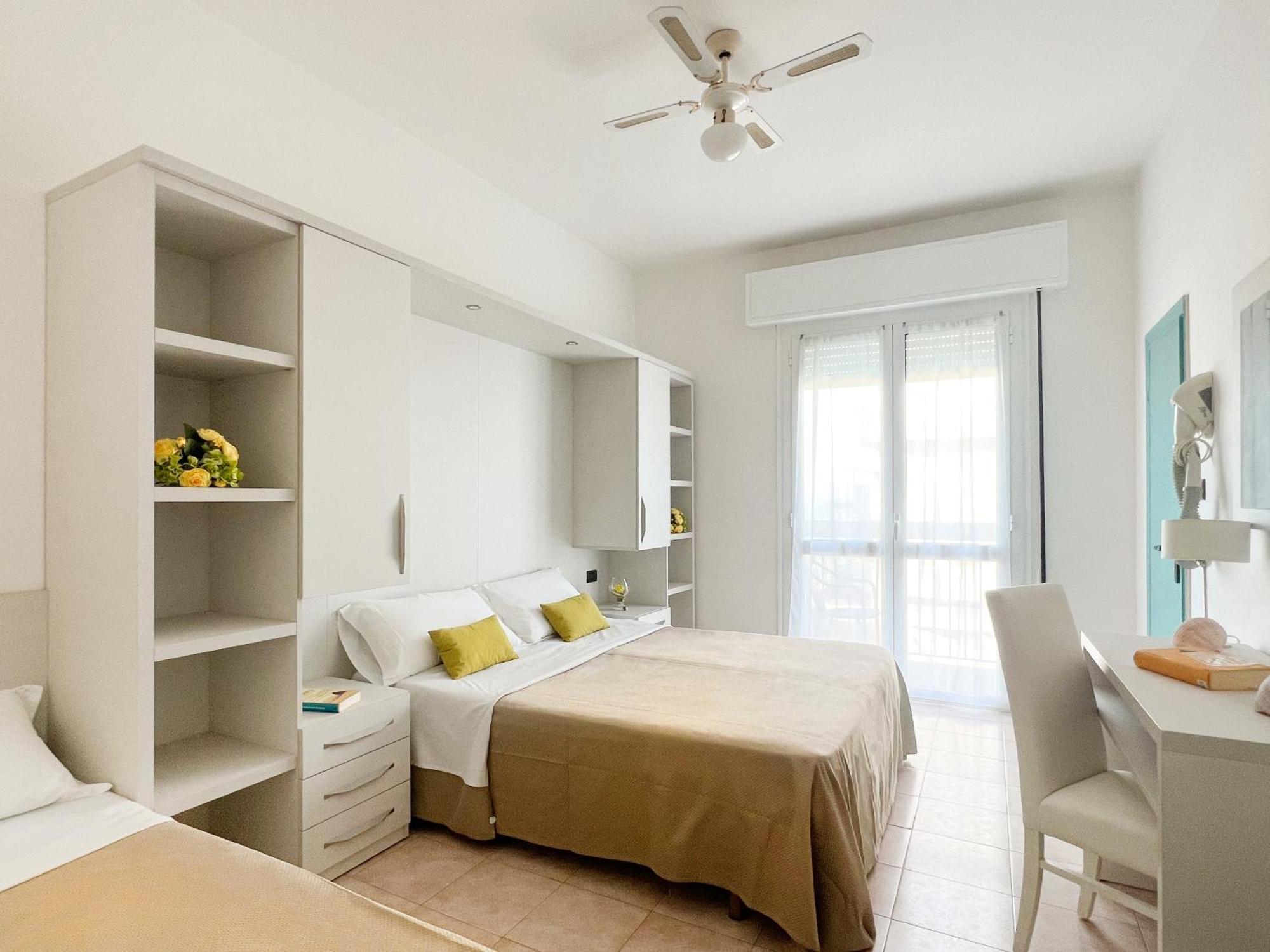 Big Family Hotel Bellaria-Igea Marina Buitenkant foto